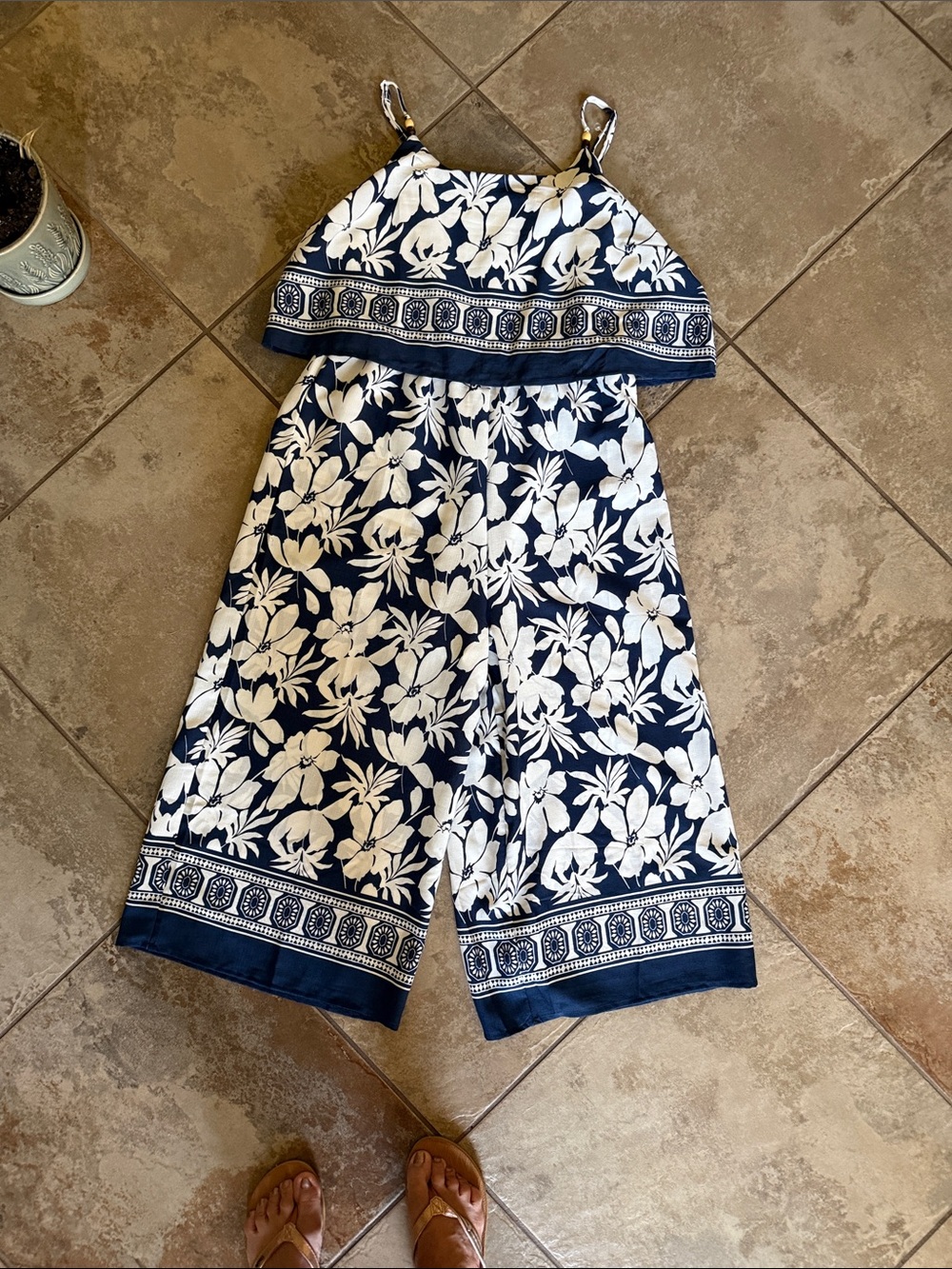 Navy & White Floral Women's Cropped Jumpsuit